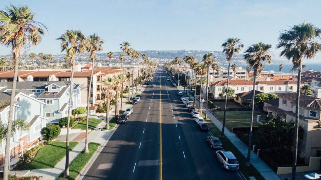 カリフォルニアの街並みを上から見た風景